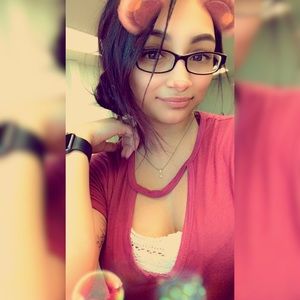 Meet your Posher, Michele